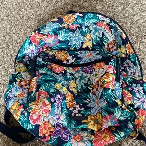 Multi Colored Vera Bradley Flower Backpack 💐❤️✨